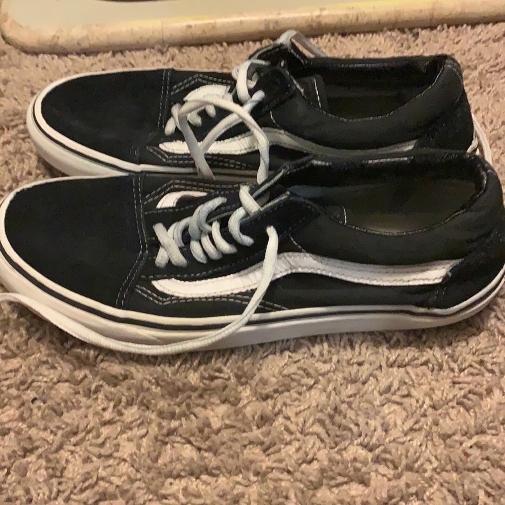 Old Skool black Vans size 7.5 in Mens